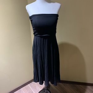 ⛄️CLEARANCE⛄️ Ricki’s strapless dress